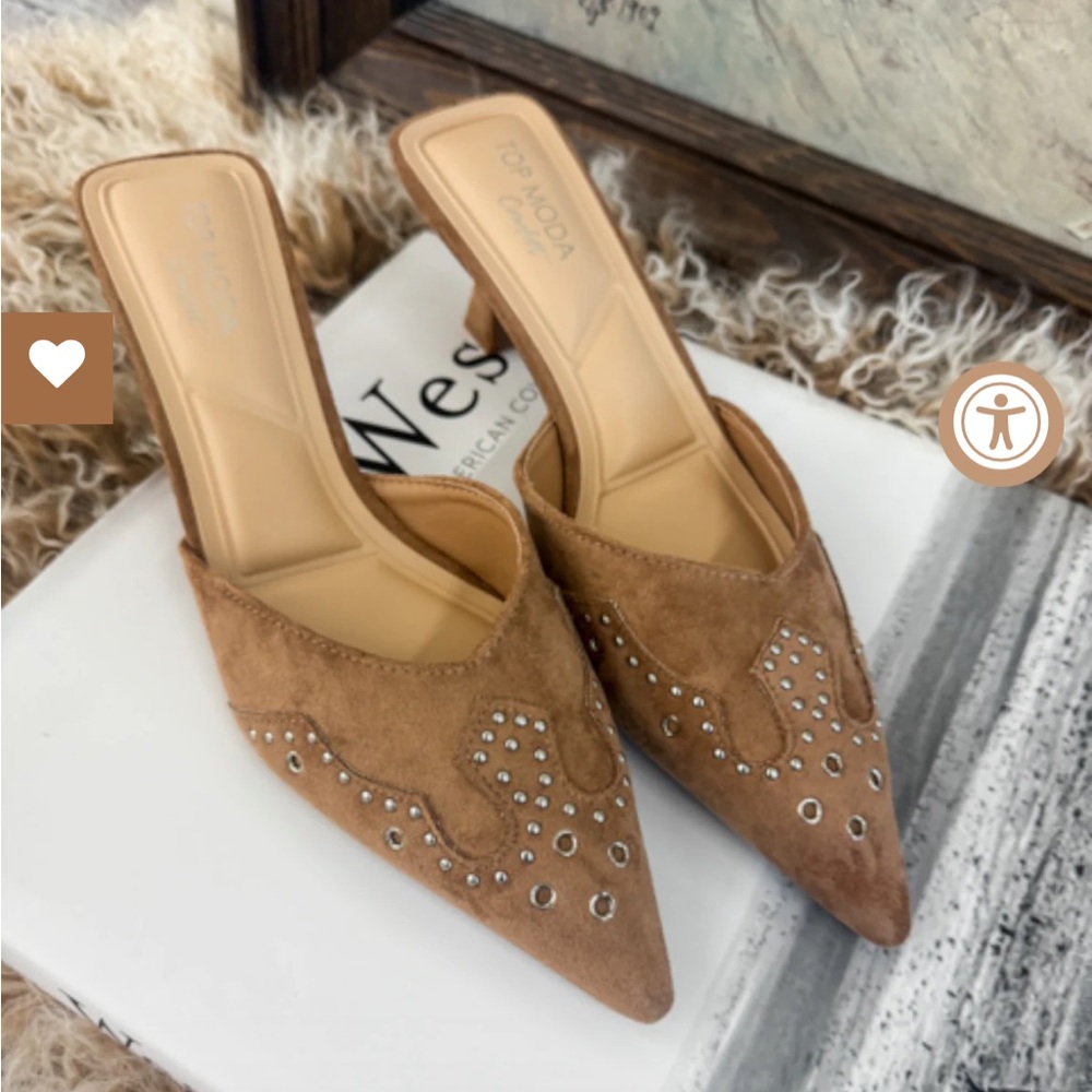 Western lady pointed toe Studded Mules Sz 9